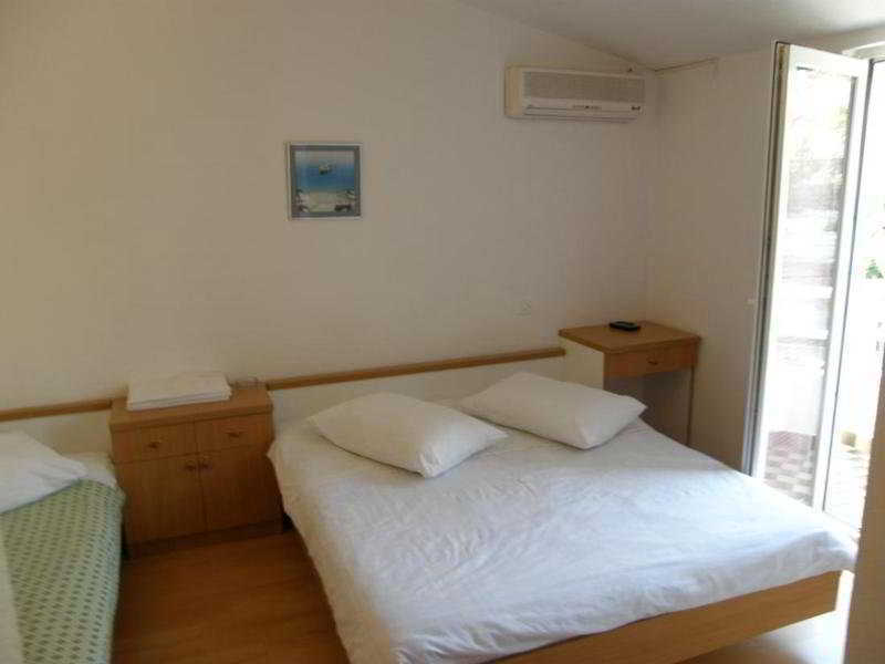 Rooms Vedrana (Adults Only) Podstrana Exterior photo
